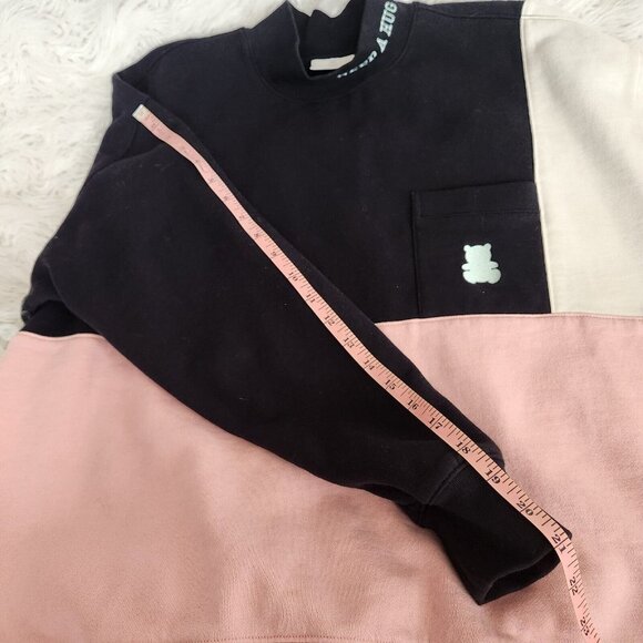 Teddy Fresh Sweatshirt Unisex M Need A Hug Color Block Mock Neck Black Pink - Picture 9 of 16